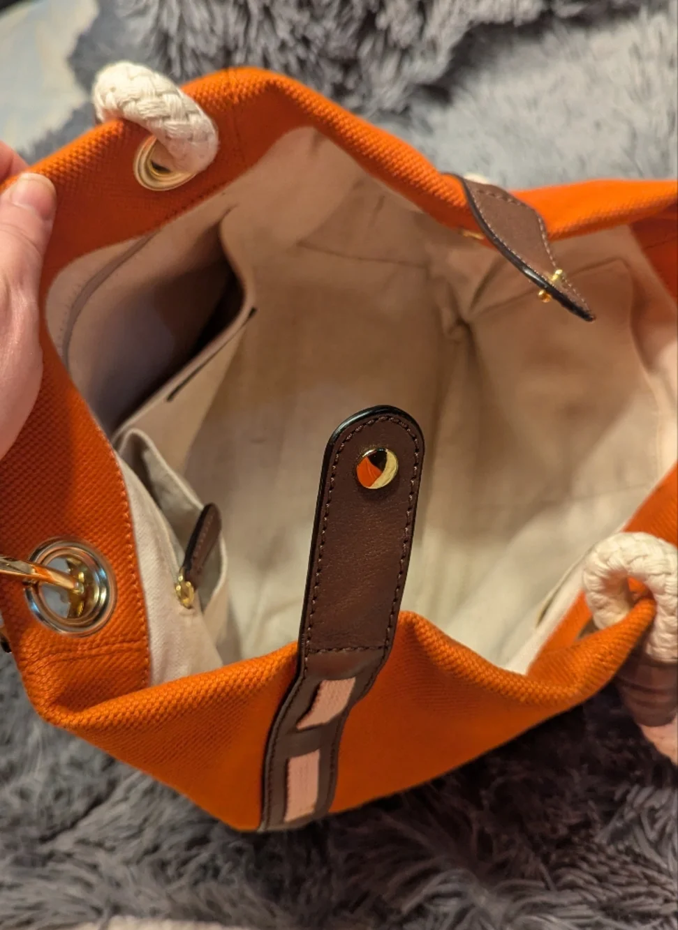 Michael Kors Marina Anchor Grab Tote Bag - Picture 6 of 6